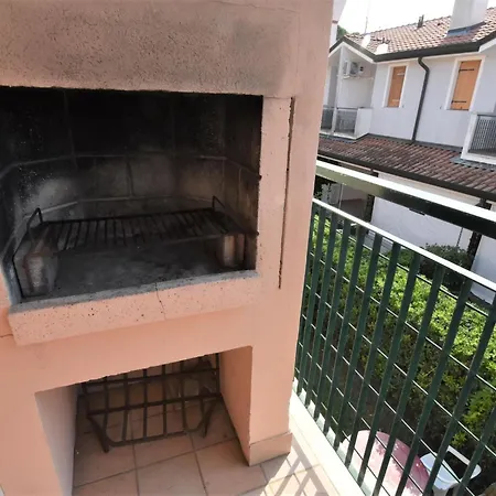 Mediterraneo-15 By Interhome *