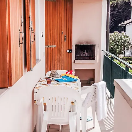 Apartment Mediterraneo-15 By Interhome Rosapineta