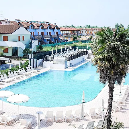 Apartment Mediterraneo-15 By Interhome Rosapineta